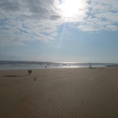 Appartement Spacieux Et Lumineux Secteur Petit Marche A 5 Min A Pied De La Plage 생장드몽 외부 사진
