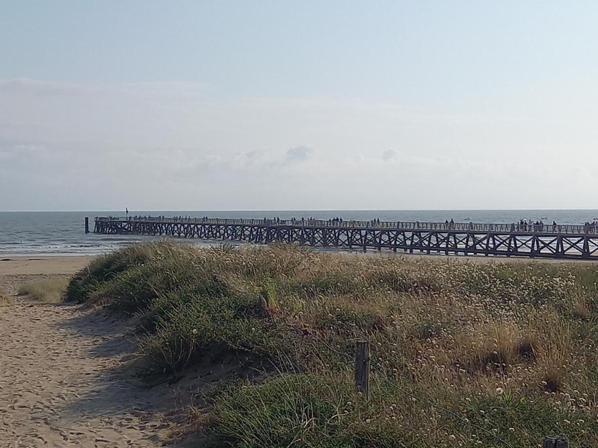Appartement Spacieux Et Lumineux Secteur Petit Marche A 5 Min A Pied De La Plage 생장드몽 외부 사진