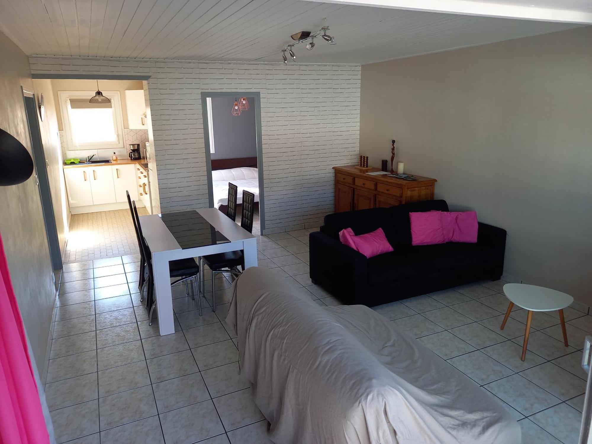Appartement Spacieux Et Lumineux Secteur Petit Marche A 5 Min A Pied De La Plage 생장드몽 외부 사진